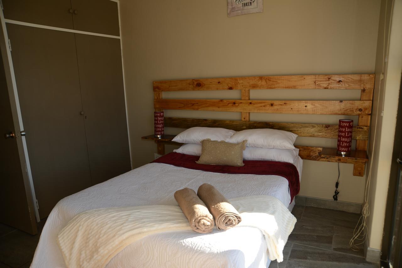 Skylight Lodge Harrismith Εξωτερικό φωτογραφία