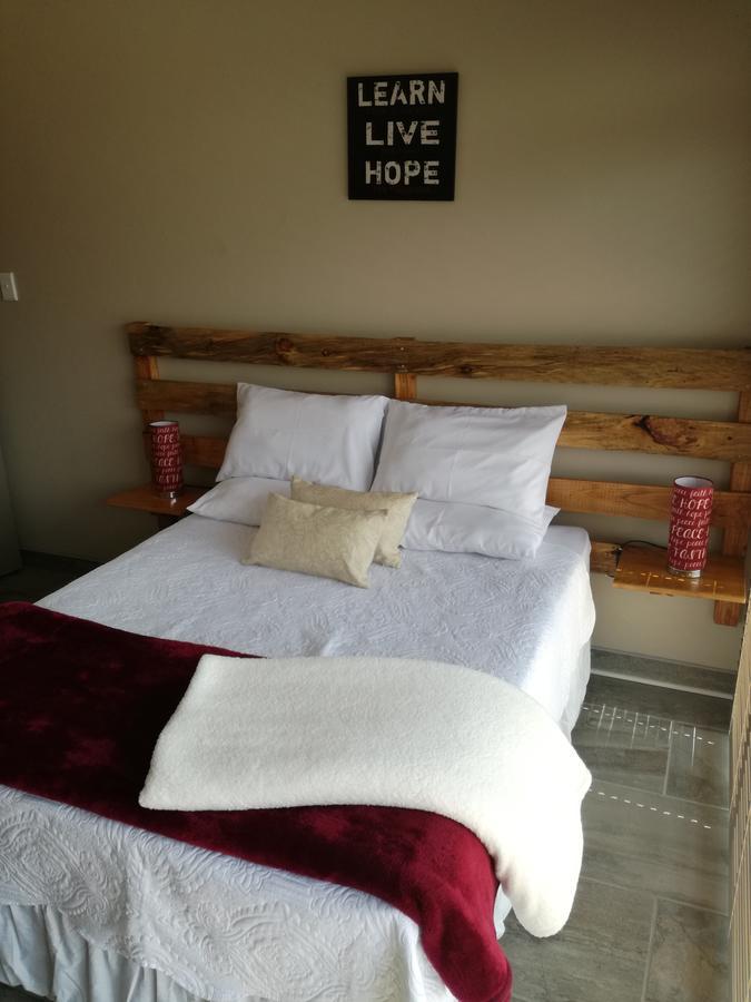 Skylight Lodge Harrismith Εξωτερικό φωτογραφία