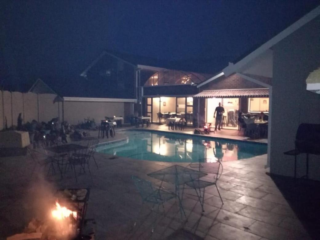 Skylight Lodge Harrismith Εξωτερικό φωτογραφία