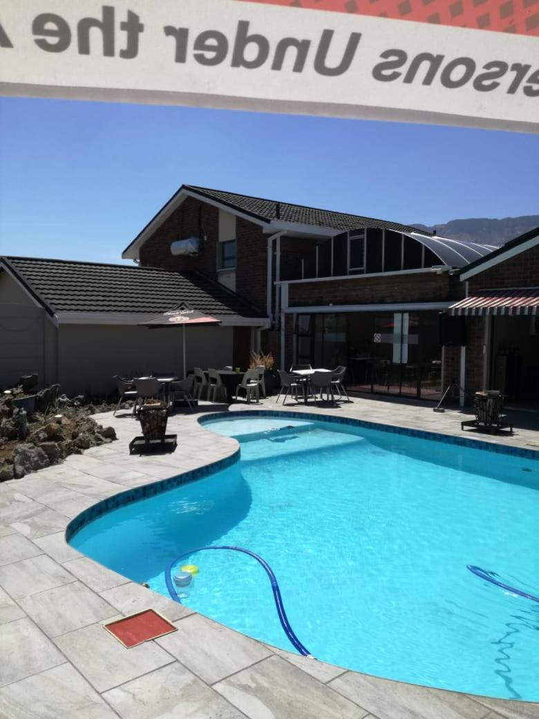 Skylight Lodge Harrismith Εξωτερικό φωτογραφία